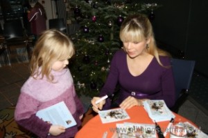 Tanja Szewczenko signing autographs in Heddesheim