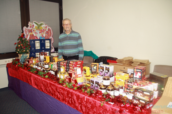 Frank Rust and the Rushmoor stand at Oberursel's Christmas Market in 2019