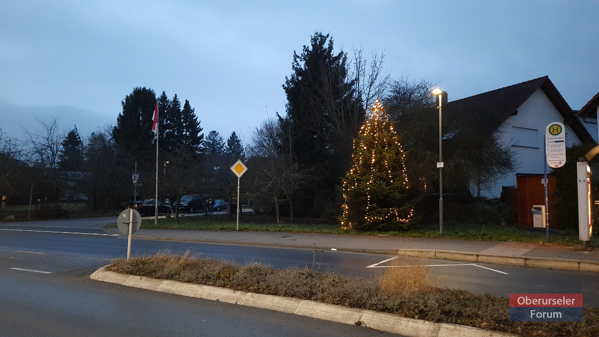 The Apfelpark in Oberstedten early one evening