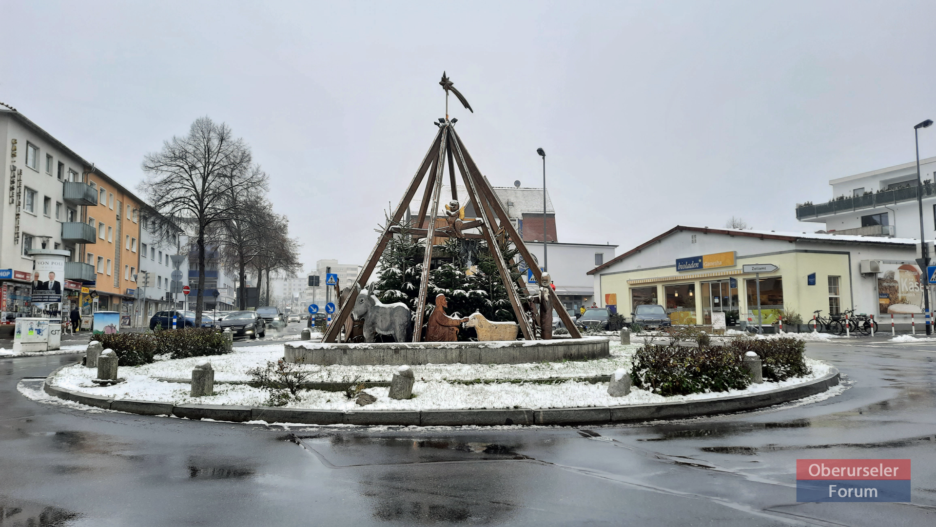 The Christmas Pyramid at the Homm Roundabout in Oberursel