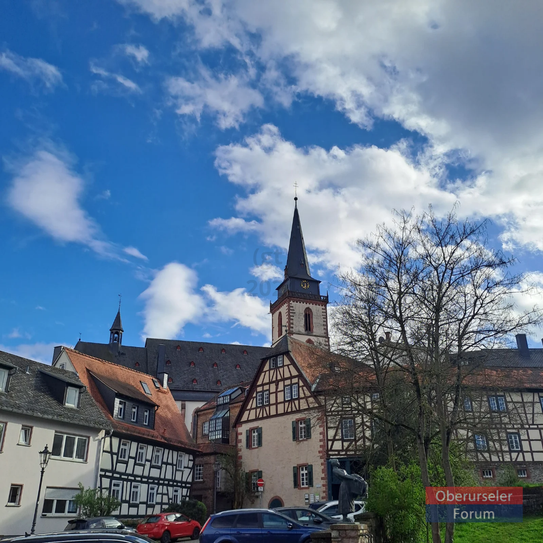 The evening sun at the Bleiche in Oberursel on 2nd April, 2024.