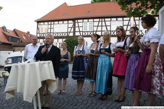 Hans-Georg Brum, Mayor of Oberursel, opening the 12th Rheingau Wine Festival at the Marktplatz