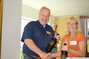 Thomas Studanski from the Alt-Oberurseler Brauhaus with Petra Meides at the opening