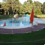 The paddling pool for small children