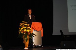 Ulrich Krebs at the opening of the Grammar School extension