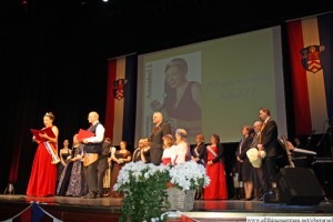 Annabel I. on stage