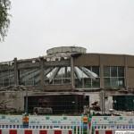 The view of the old indoor swimming pool from the Altkönigstraße