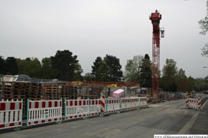 The view along the Altkönigstraße, currently closed to traffic