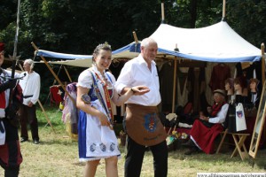 Annabel I. with Kurt during the procession
