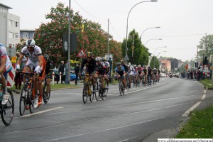 The Elite group pass the U-Bahn level crossing on the Hohemarkstraße during the cycle race Rund um den Finanzplatz Eschborn-Frankfurt on Thursday, 1st May, 2014.