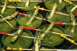 Cold dish with green vanille asparagus