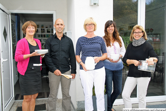 Outside the Church Meeting Point: Pastor Cornelia Synek (Heilig-Geist-Kirche), Olaf Wieand (Head of the Evangelische Kinder- und Familienzentrum im Rosengärtchen), Rita Eumes (Responsible for the Kirchenladen), Sandra Lebherz-Zelic (Assistant head of the Evangelische Kinder- und Familienzentrum im Rosengärtchen), Carmen Goldbach (Haus am Urselbach)