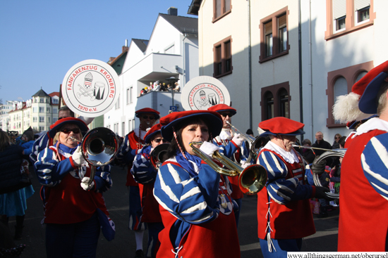 The Farenfarenzug Kronberg 1970 e.V. in the Henchenstraße during the Carnival Procession on Sunday, 15th Feburary, 2015