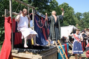 Jürgen Aumüller on the Water Guillotine