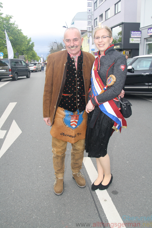 Ann Katrin I. and Rainer at Autos in the Allee