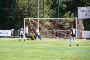 Eintracht Frankfurt vs FV Stierstadt